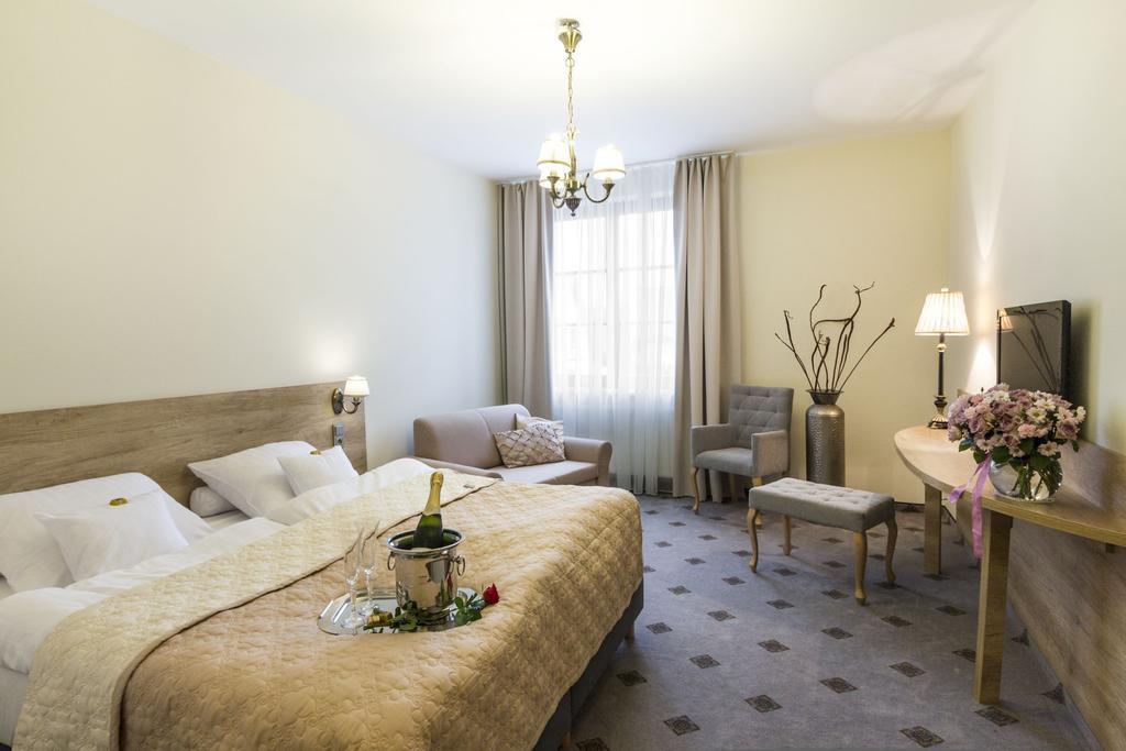 Hotel Notabene Świdnik Chambre photo