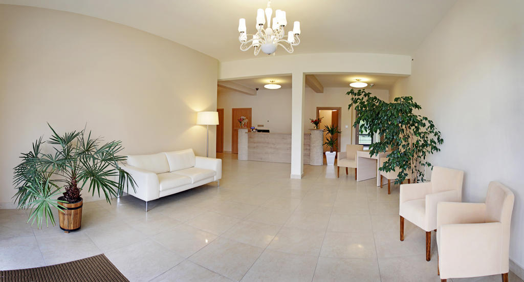 Hotel Notabene Świdnik Extérieur photo